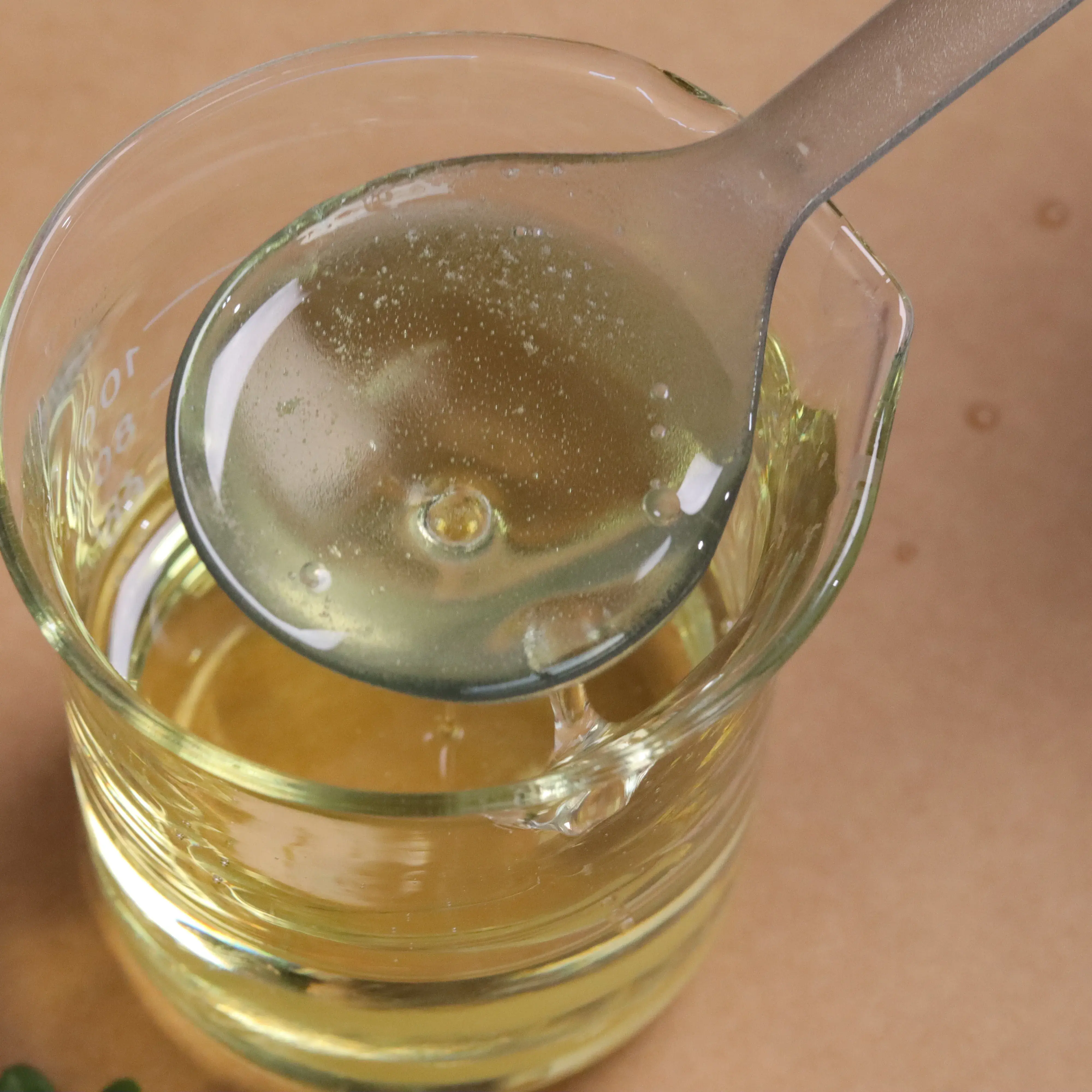 Coconut Methyl Monoethanolamide CMMEA 86% Cocamide Methyl MEA Thickener for Personal Care Product CAS 866889-75-0